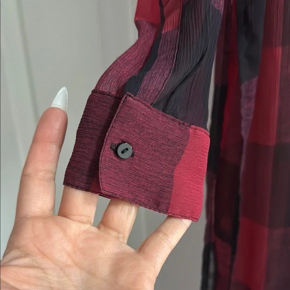 Red and Black Plaid Sheer Long Shirt - Picture 4 of 6